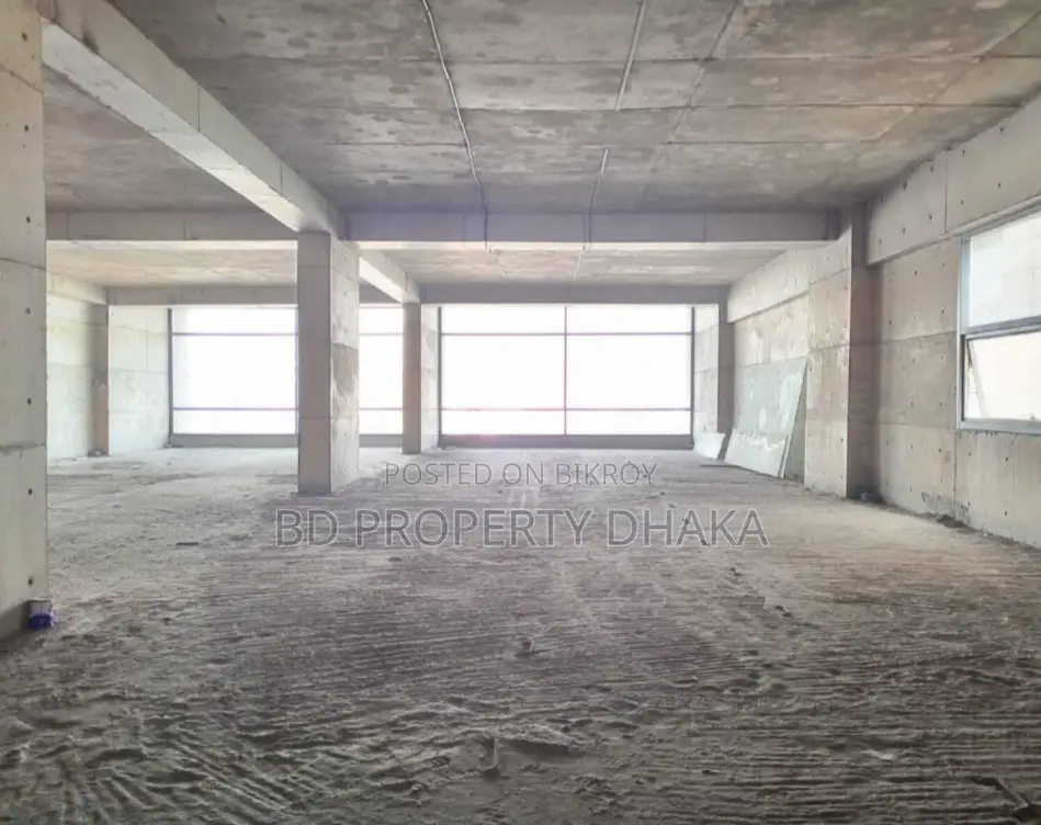21500 Sqft Brand New Open Commercial Space Rent in Gulshan Avenue