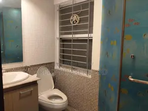 3900 sft Luxury unfurnished Flat For Rent In Gulshan 2 North