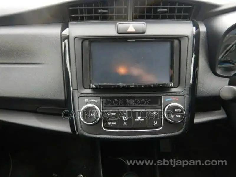 Toyota Axio EX PACKAGE 4.5 GRADE 2020