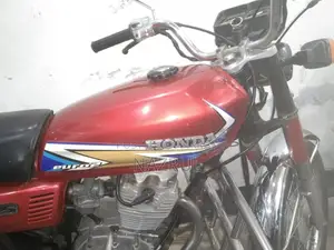Honda CG125 2000