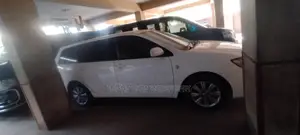 Toyota Fielder white 2006