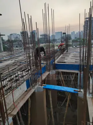 Build your own flat by sharing land in an under-construction building