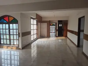 2500 Sqft 4-room office space for rent in Banani