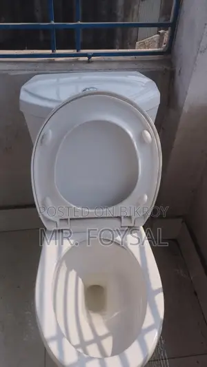 Stella Commode