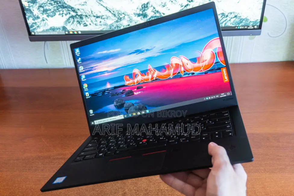 Lenovo X1 Carbon i7 8th Gen 16gb
