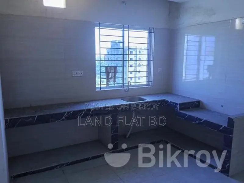3-Bedroom Ready Flat for Sale @ 960 Sq. Ft.
