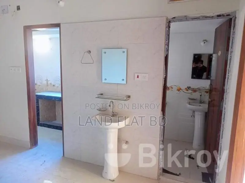 3-Bedroom Ready Flat for Sale @ 960 Sq. Ft.