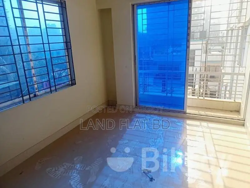 3-Bedroom Ready Flat for Sale @ 960 Sq. Ft.