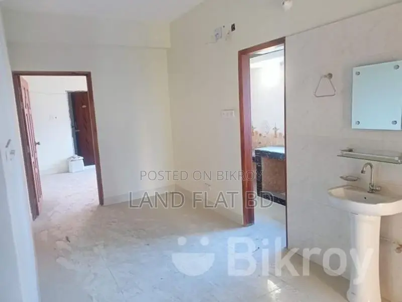 3-Bedroom Ready Flat for Sale @ 960 Sq. Ft.