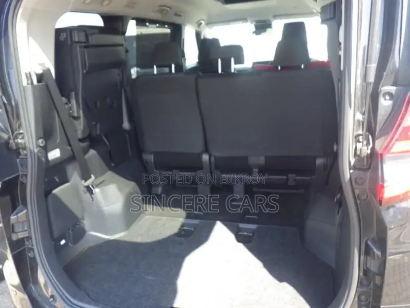 Toyota Noah X HYB PUSH 2DR POWER 2022