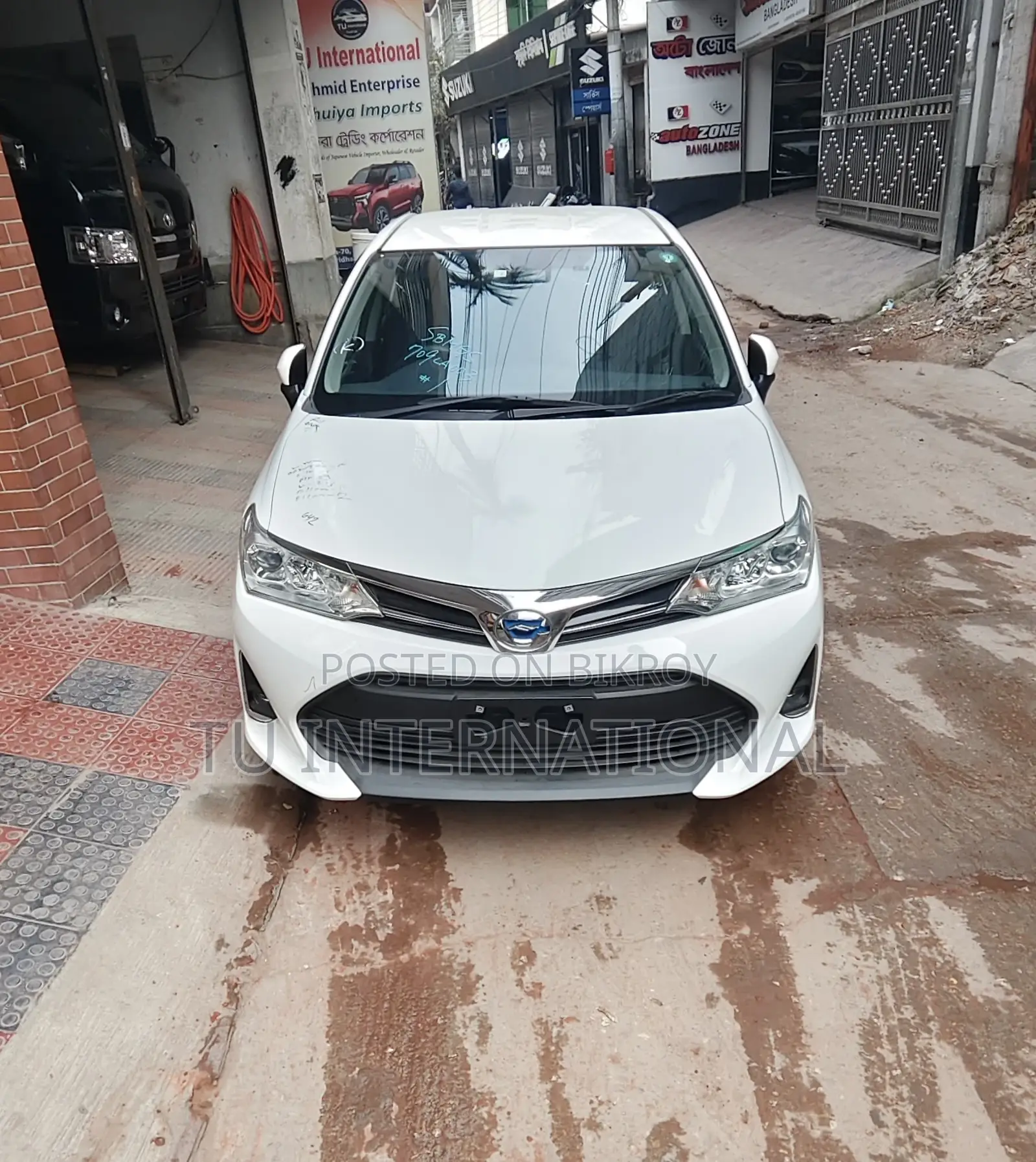 Toyota Axio HV PACKAGE 2020