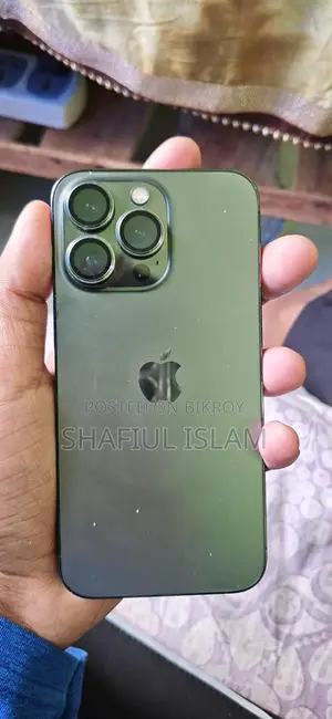 Apple iPhone 13 Pro (Used)