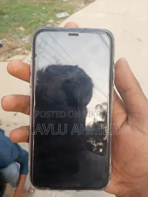 Apple iPhone 11 (Used)