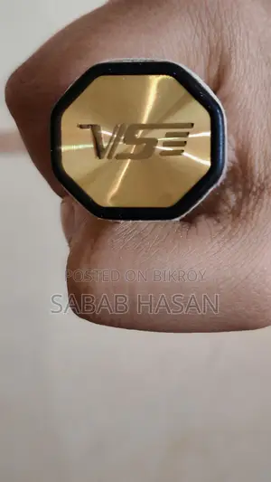 VS Badminton Bat Price Negotiable