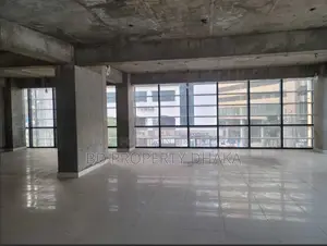 4500 sqft Shop/Showroom/Bank for rent in Gulshan Avenue