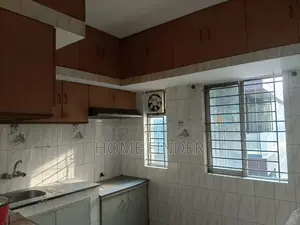 গুলশানে ২৬০০ বর্গফুটের ফ্ল্যাট ভাড়া | ৩ বেড (৪র্থ তলা)