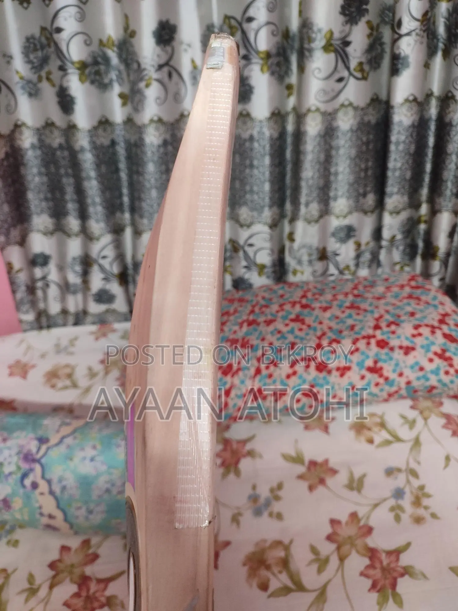 For Sale: English Willow Cricket Bat