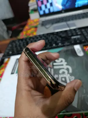 Apple iPhone XS (Used)