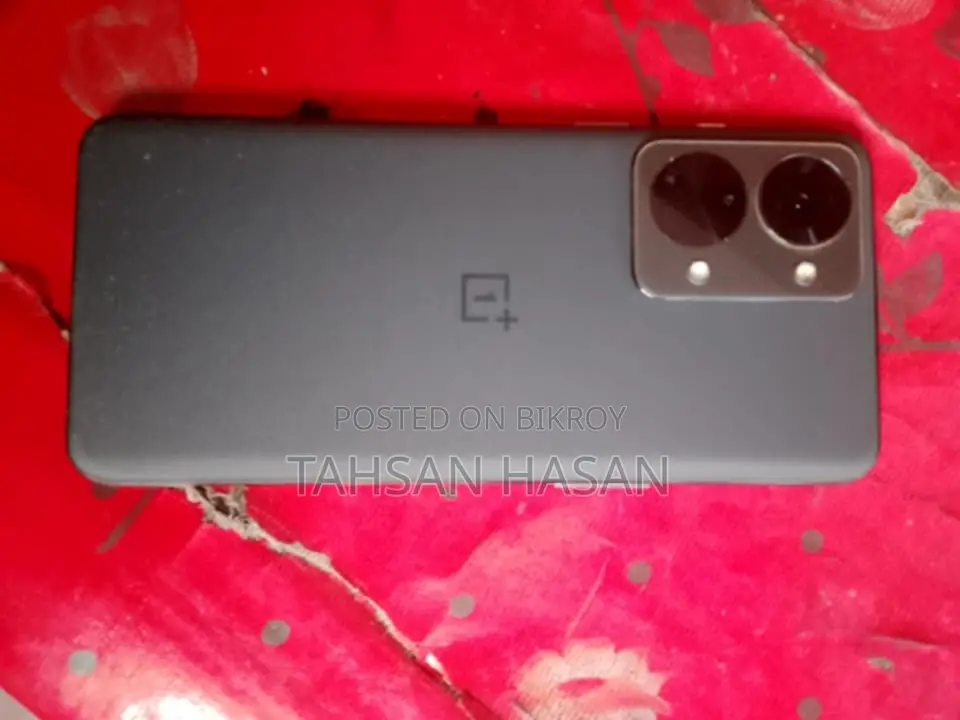 OnePlus Nord 2T (Used)