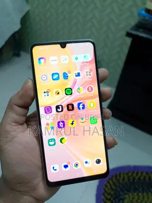 Vivo y100 8/128 (Used)