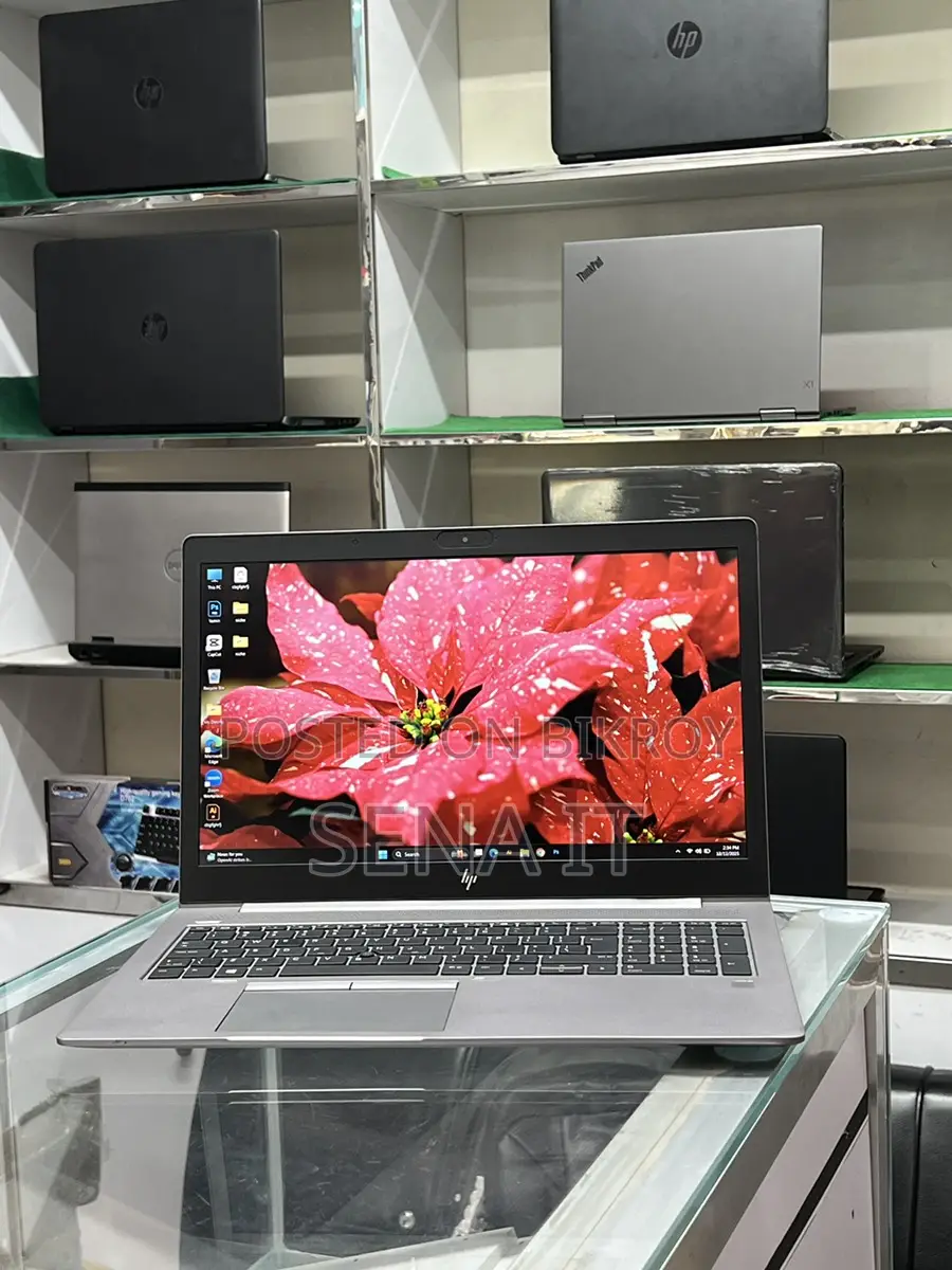 Hp Zbook 15u i7 8th Gen 8/128GB SSD
