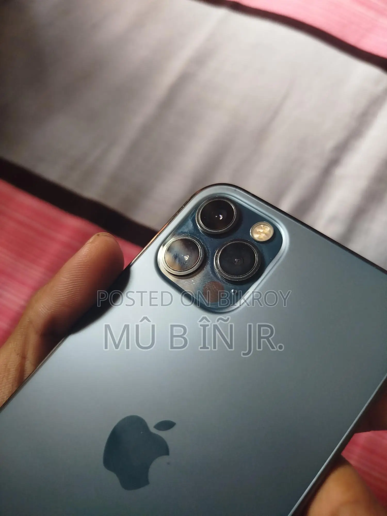 Apple iPhone 12 Pro . (Used)