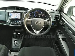 Toyota Axio HYBRID EX 2020