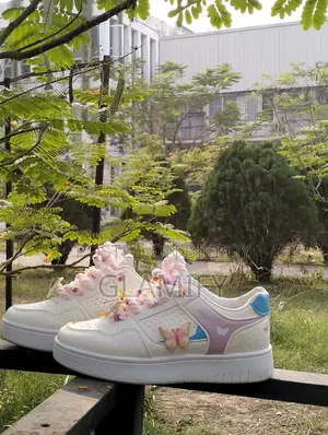 Butterfly Lolita Women's Sneakers