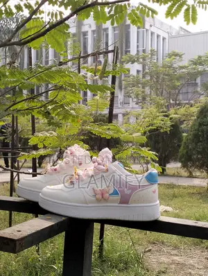 Butterfly Lolita Women's Sneakers