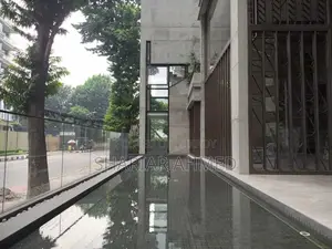 জিম_পুল | গুলশান-২ এ নতুন অ্যাপার্টমেন্ট ভাড়া হবে