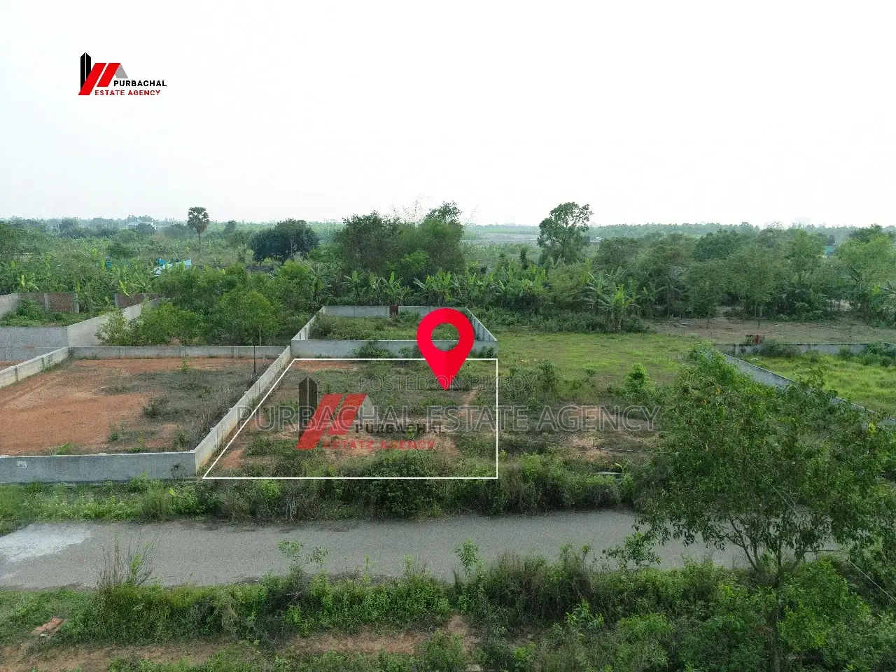 সেক্টর ৪-এ নদীর কাছে, দক্ষিণমুখী ১০ কাঠার প্লট