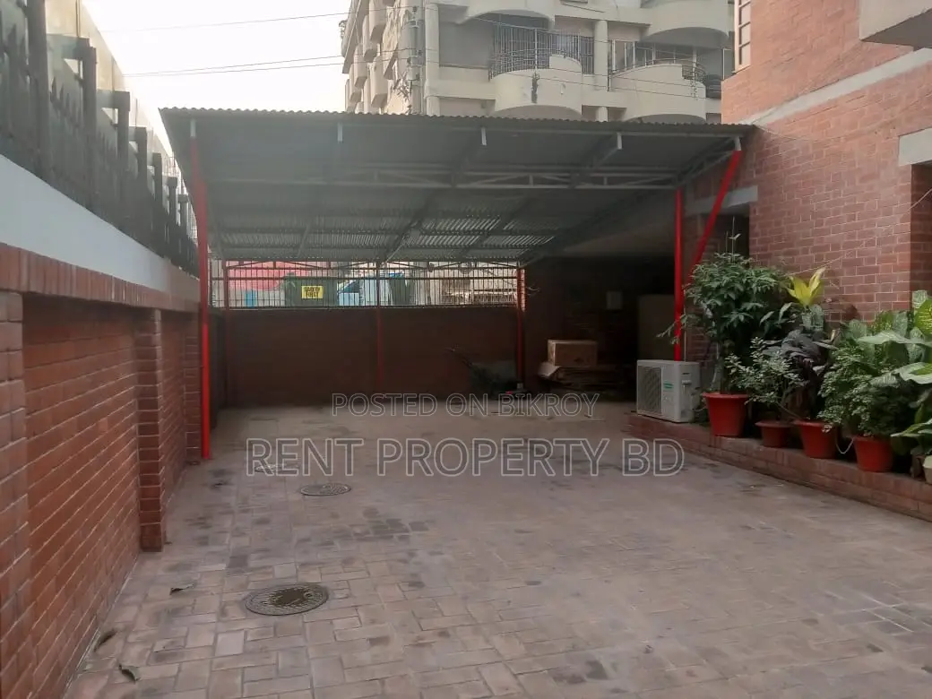 5500 Sft House Rent At Gulshan-2