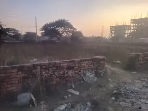 Urgent Sale 4 Katha Plot M Block Bashundhara R/A