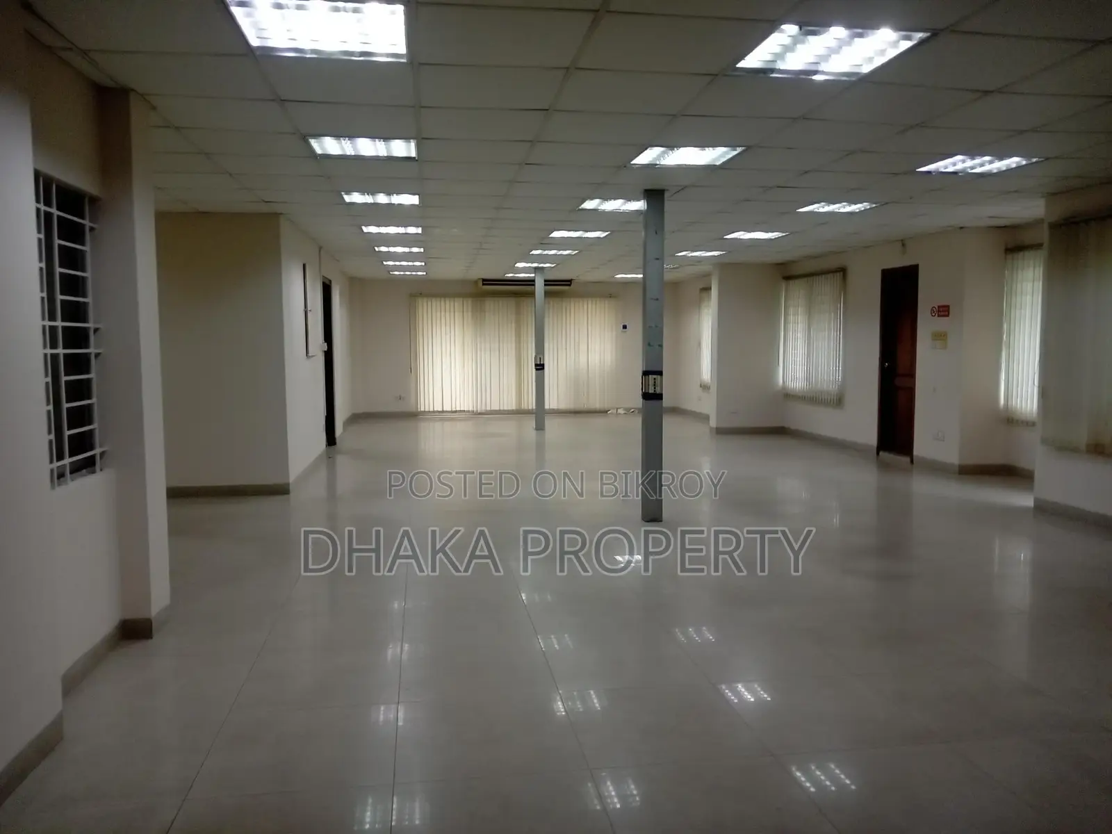(5600-Sqft)Semi Furnished Office Rent in Gulshan North
