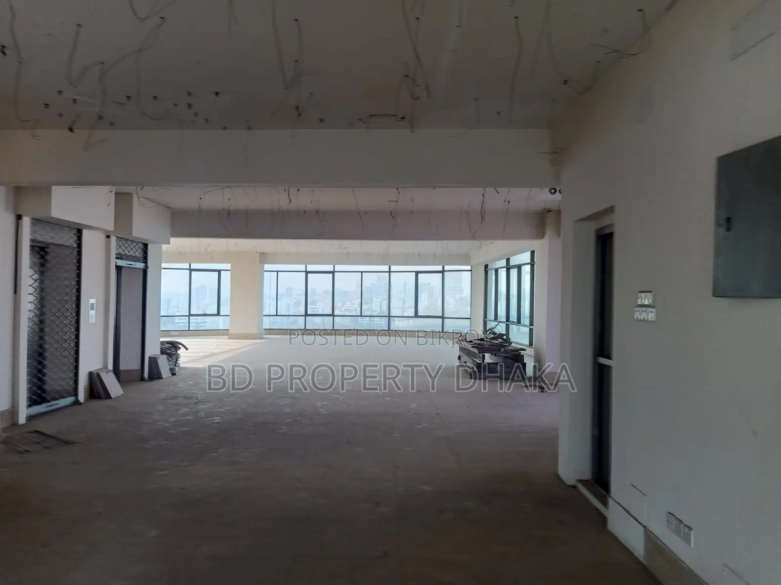 5800 Sqft Open Commercial Space Rent in Mohakali