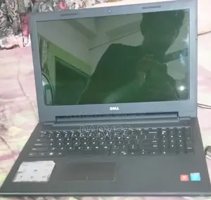 Laptop Dell Inspiron 15 3000 4GB Intel Core I3 HDD 512GB