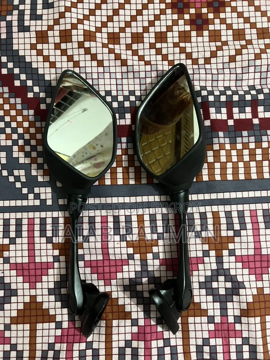 R15 v3 Looking Glass