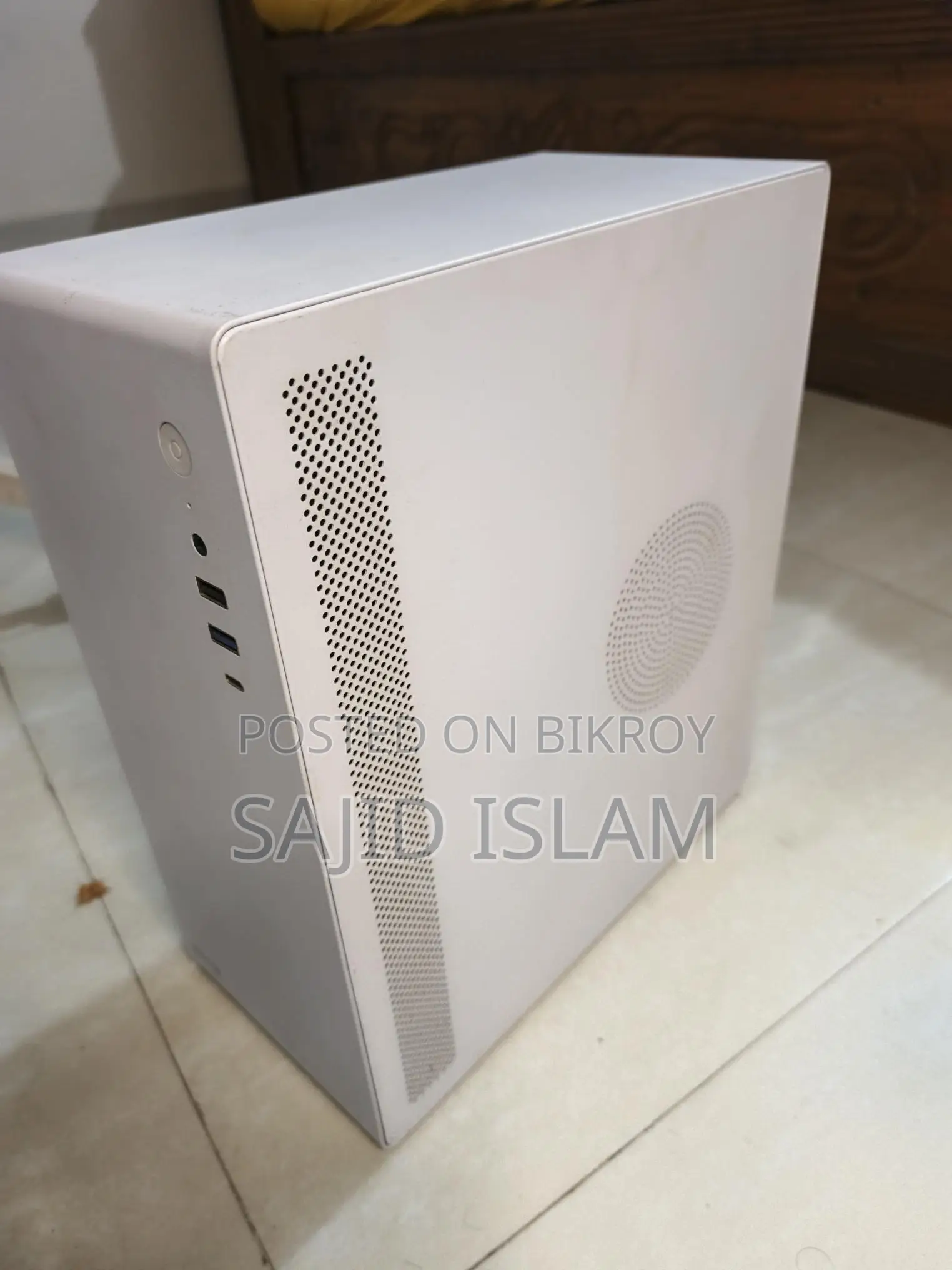 Desktop Computer 8GB RAM Intel Core i5 128GB SSD