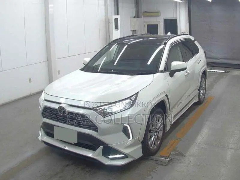 Toyota RAV4 G-Z Non Hybrid Pearl 2021