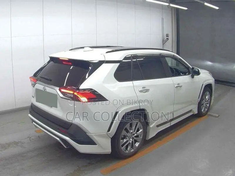 Toyota RAV4 G-Z Non Hybrid Pearl 2021