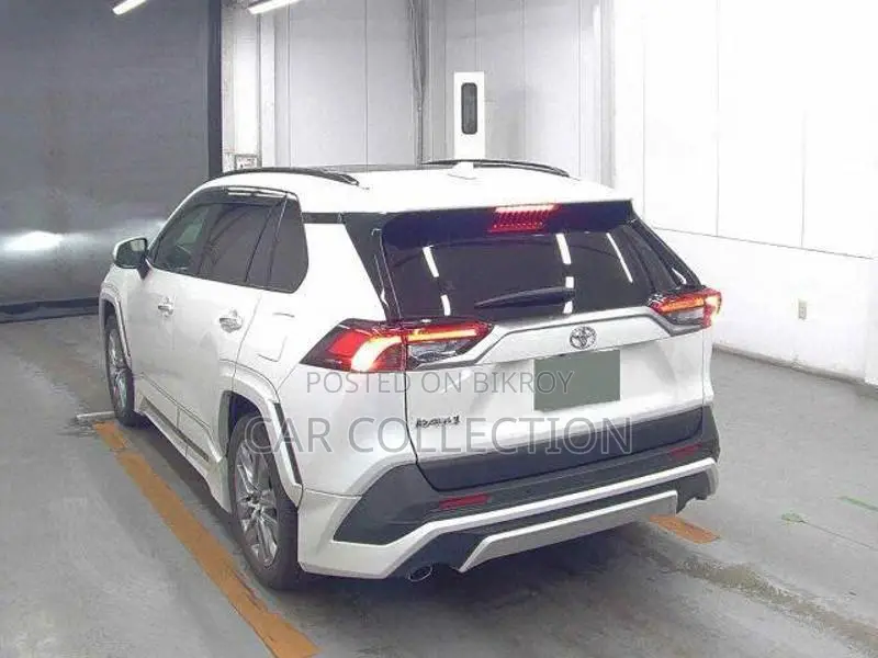 Toyota RAV4 G-Z Non Hybrid Pearl 2021