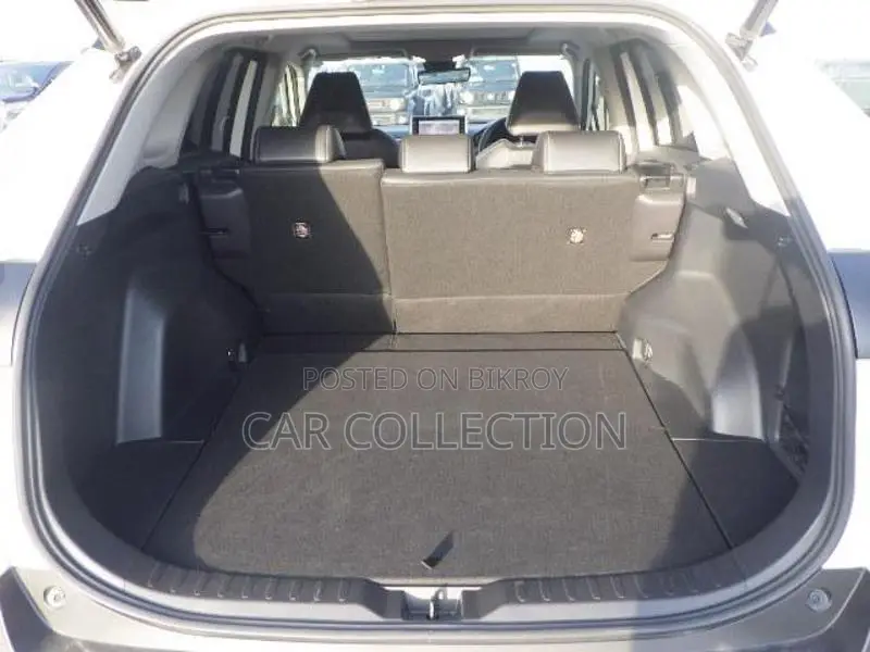 Toyota RAV4 G-Z Non Hybrid Pearl 2021