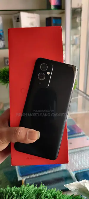 OnePlus 9 8/128gb (Used)