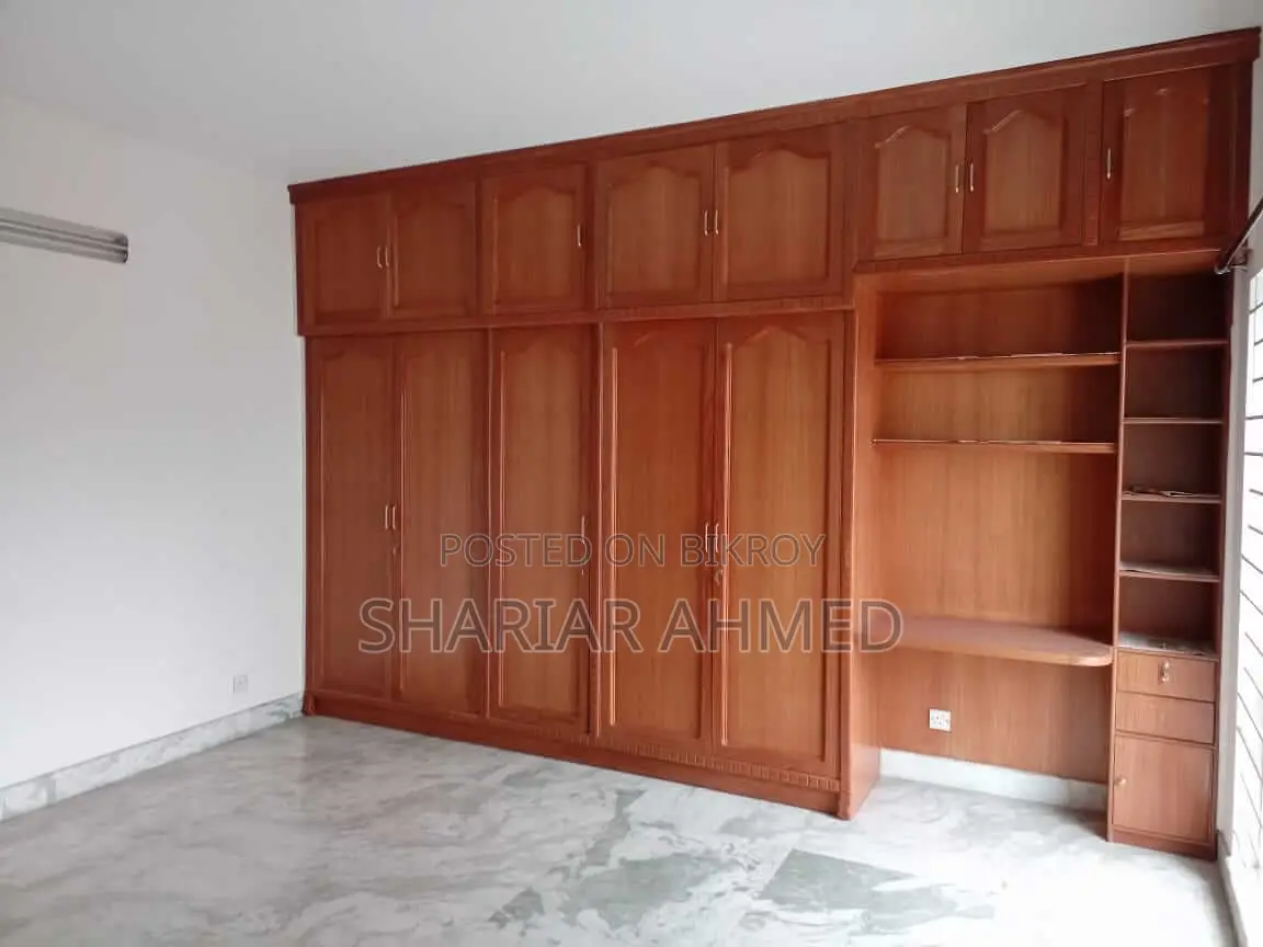 Unfurnished Apartment Available For Rent In Gulshan