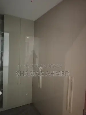 Make This 5490 Sqft(gym-pool) Nice Flat Yours, By Renting It In Gulshan
