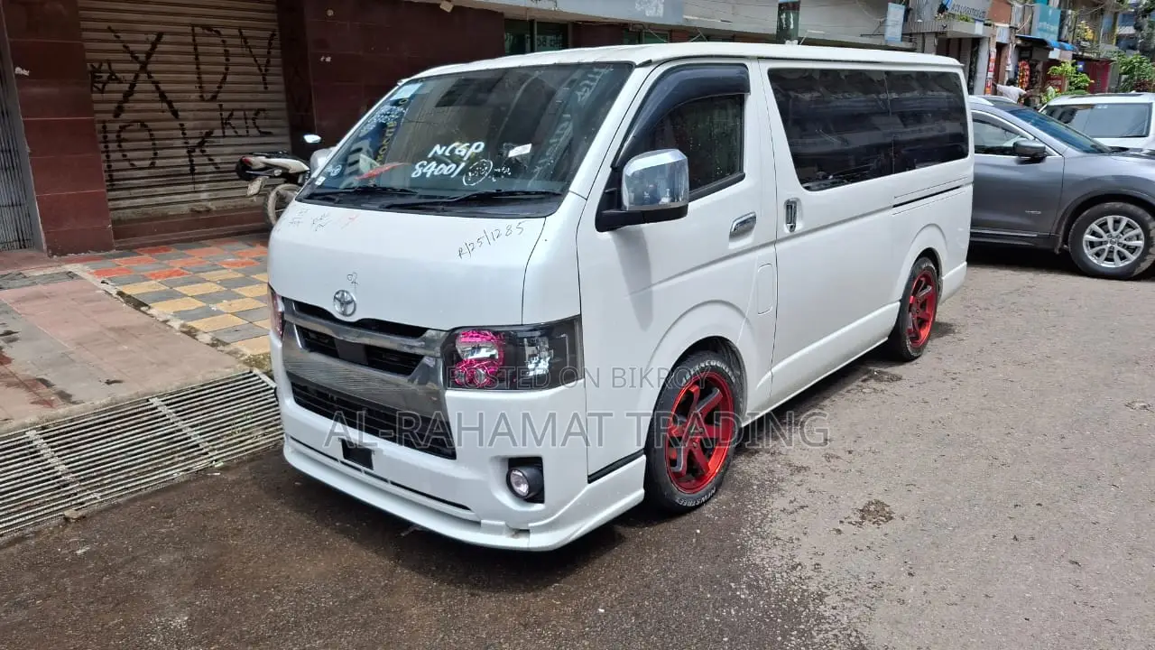 Toyota Hiace SGL DPS2 MODELLISTA 2021