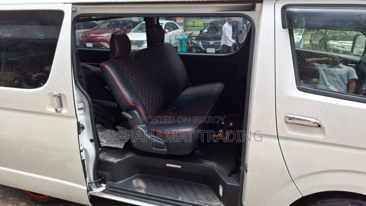 Toyota Hiace SGL DPS2 MODELLISTA 2021