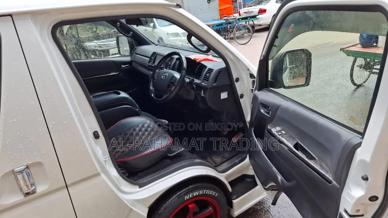 Toyota Hiace SGL DPS2 MODELLISTA 2021