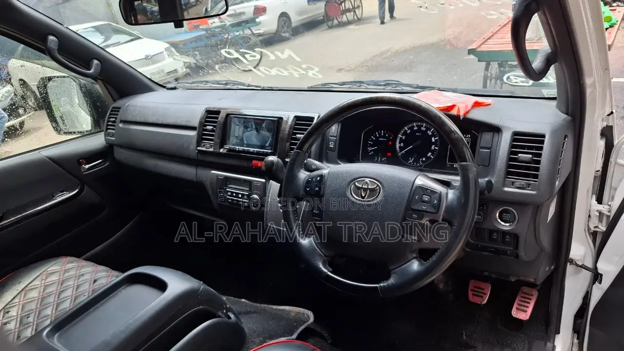 Toyota Hiace SGL DPS2 MODELLISTA 2021