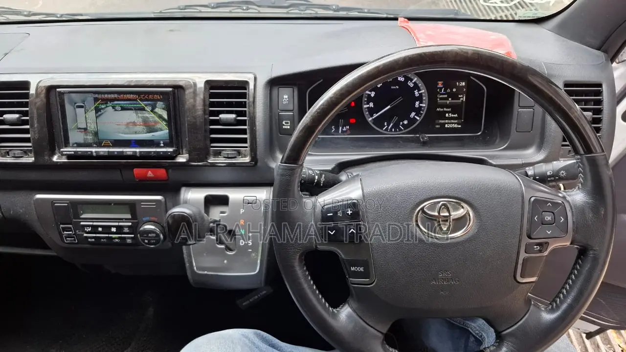 Toyota Hiace SGL DPS2 MODELLISTA 2021